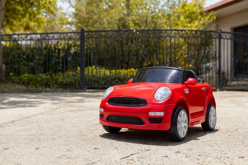 4 Reasons Why You Should Get An Electric Toy Car For Your Kid